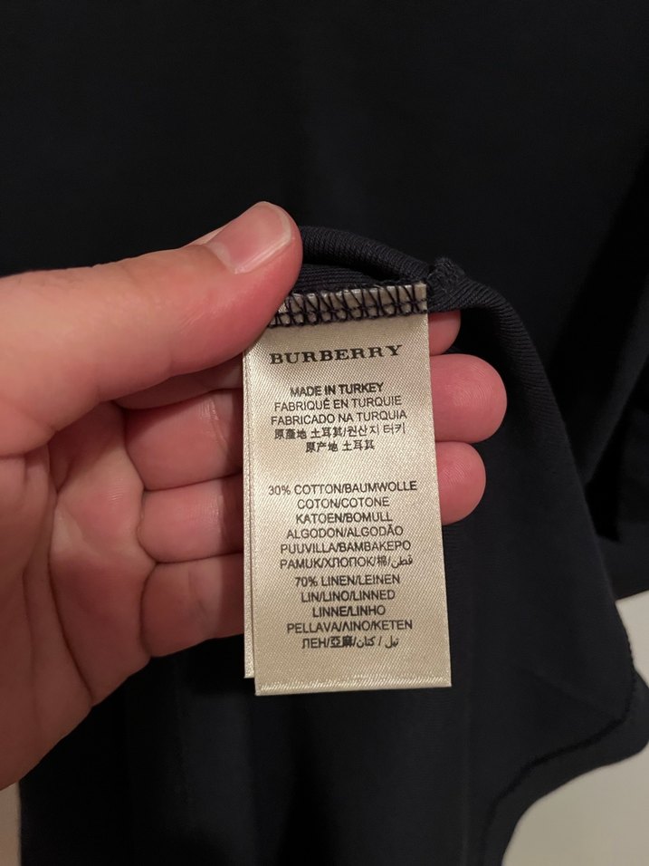 Burberry V yaka tişört - Görsel 4