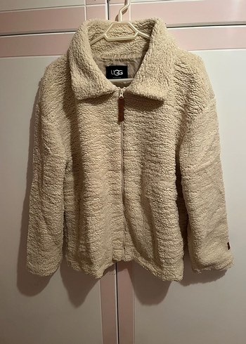 Ugg l
