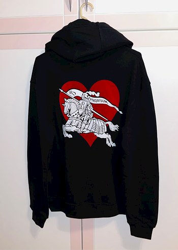 Burberry ürünü