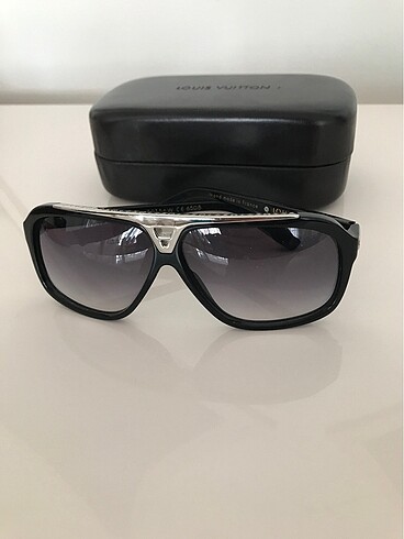  Beden gri Renk Louis Vuitton Evidence Millionaire...
