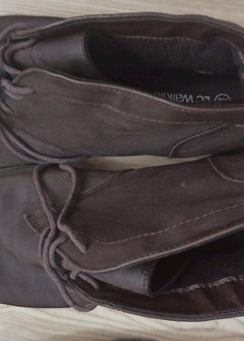 Kahverengi Erkek Minimalist  Bot - Görsel 3