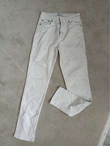 Zara beyaz jean