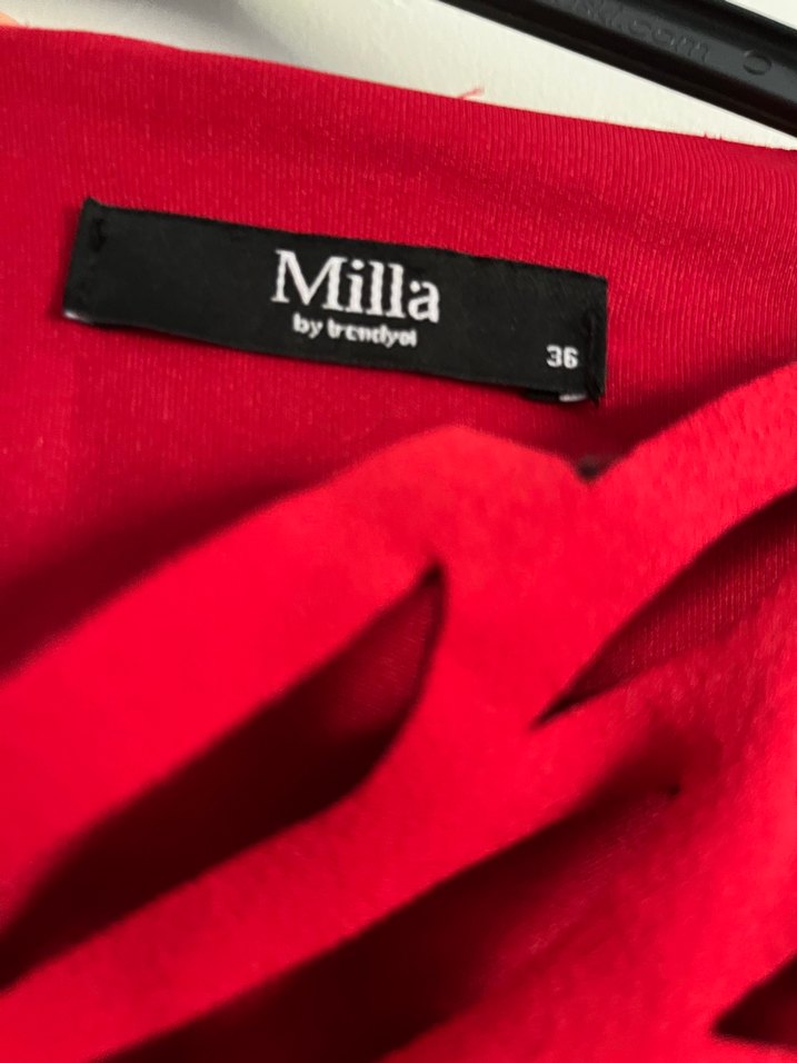 Kırmızı V Yaka Dantel Detaylı Kadın Elbise - Görsel 5