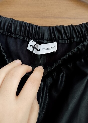 Bershka Deri pantolon 