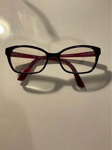 Guess optik çerçeve