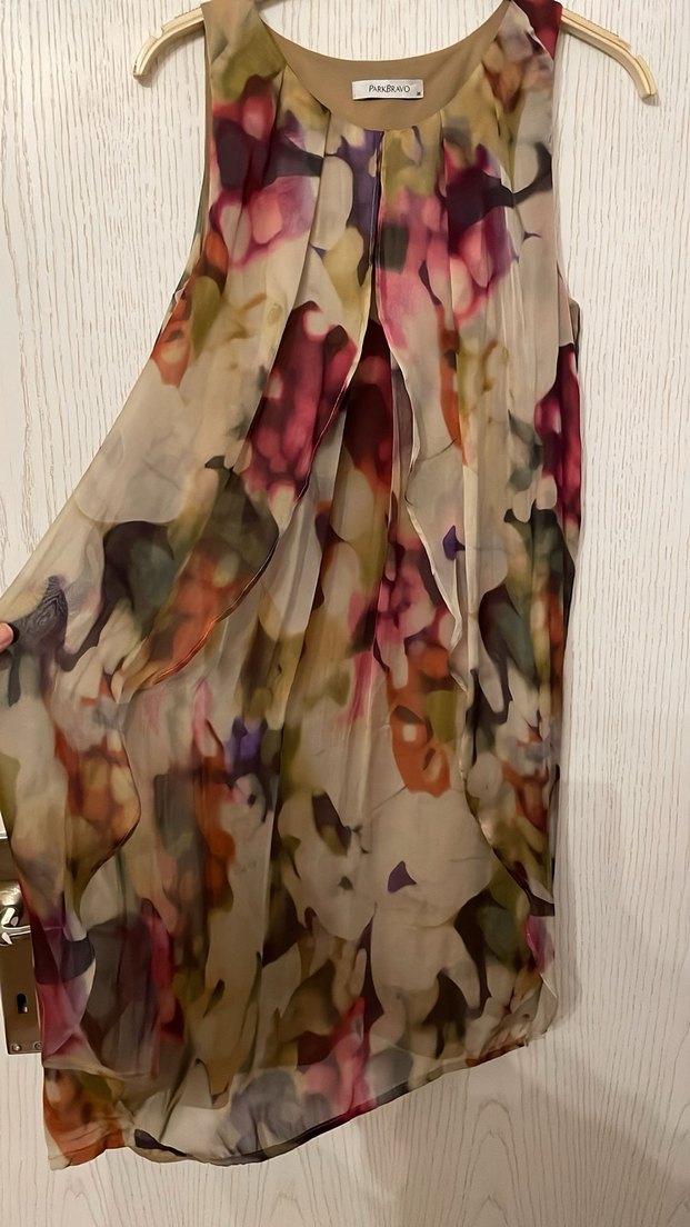 Temiz durumda Park Bravo elbise - Görsel 3