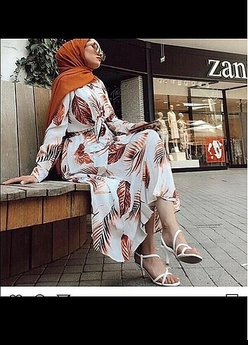 38 Beden Az kullanilmis ikili takim etek gomlek