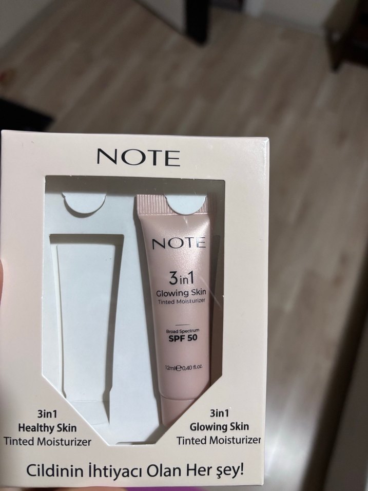 Note 3in1 Işıltılı BB Krem SPF50 - Görsel 2