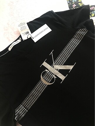 Calvin Klein Calvin klein tshirt