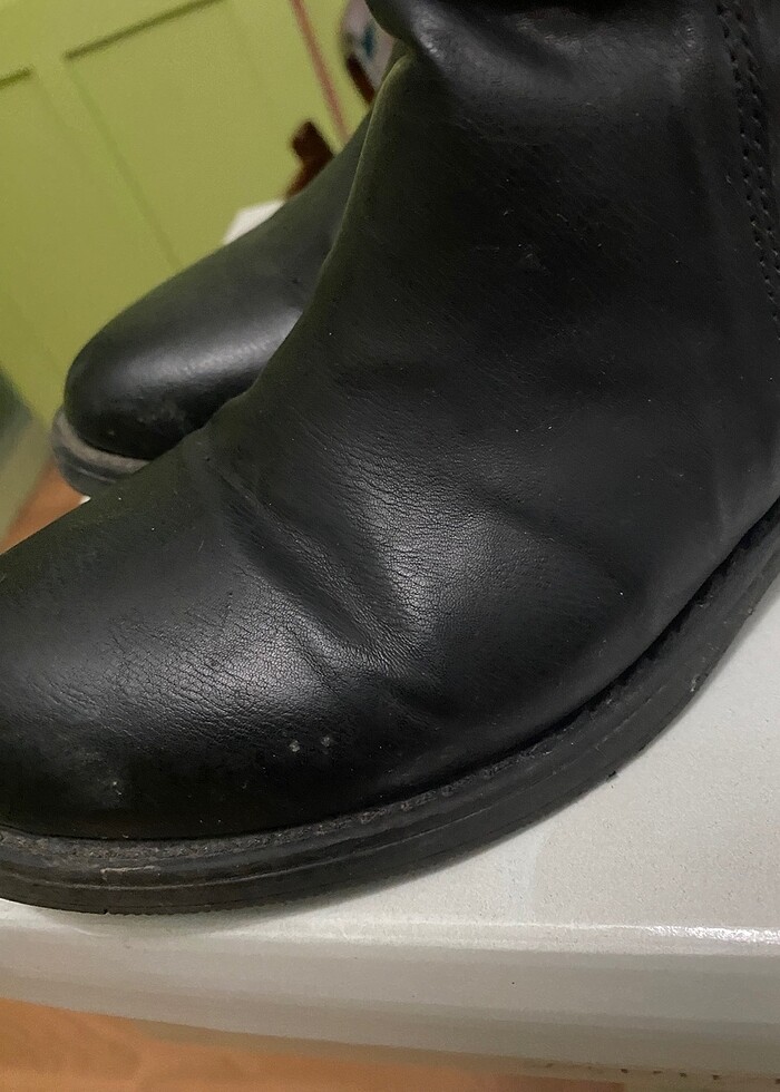 Divarese 38 no Siyah Bot - Görsel 3