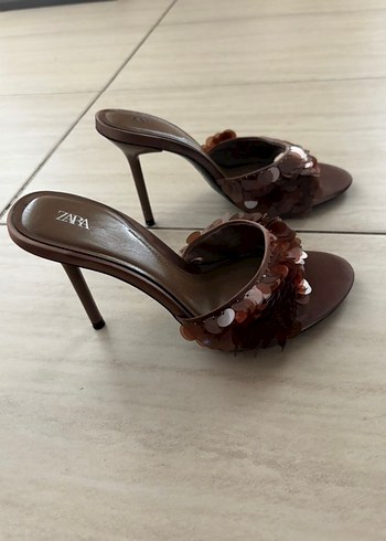 Zara Viral Topuklu Terlik