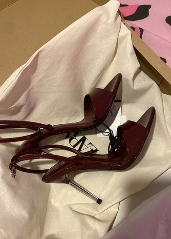 Zara Zara Metalik Topuklu Bantlı Sandalet