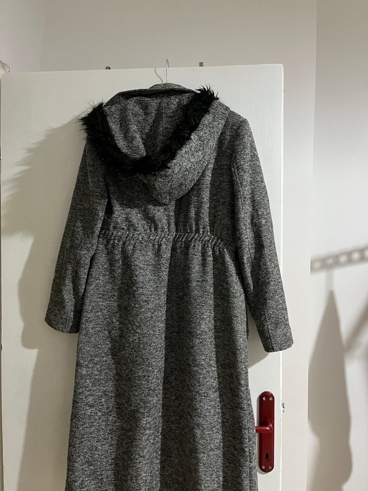 Gri Uzun Kadın Kaban - Görsel 4