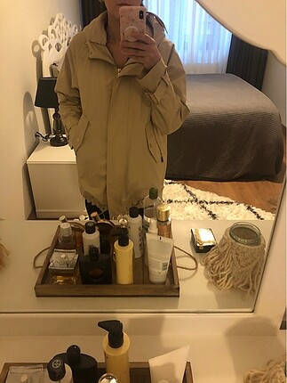 Mango trench