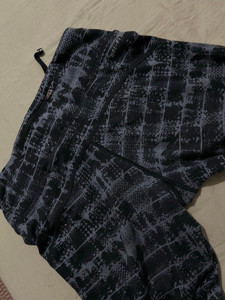 Nike Dri-Fit Siyah-Gri Desenli Tayt - Görsel 3