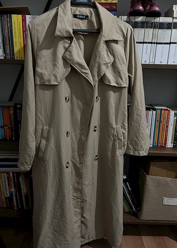 Bej Uzun Düğmeli Kadın Trençkot - Görsel 2