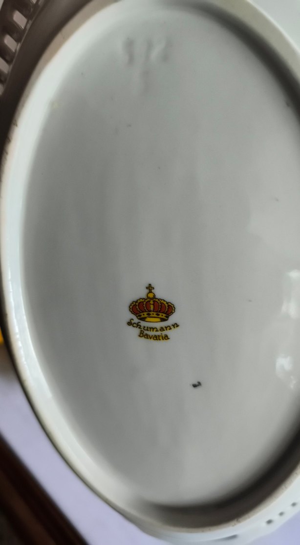 Pembe Baskılı Delikli Porselen Servis Tabağı - Görsel 5