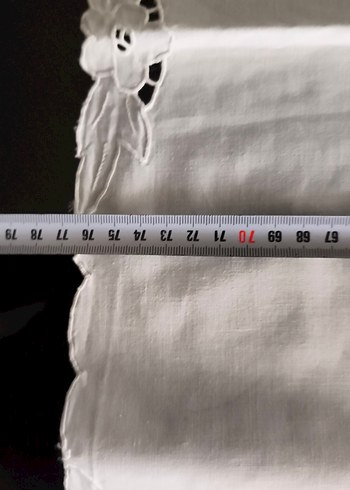 İşlemeli Beyaz Masa Örtüsü - Görsel 4