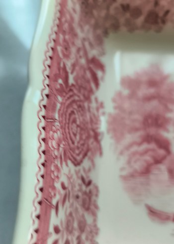 Pembe Desenli Kare Yemek Kabı - Görsel 3