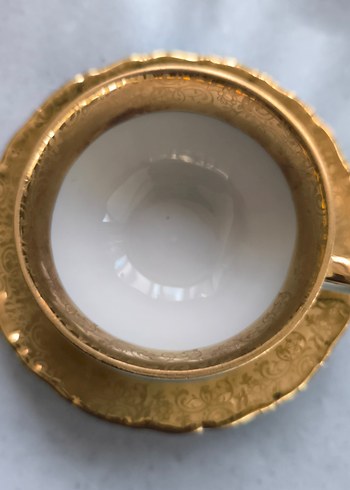 Parlak Altın Detaylı Porselen Fincan ve Tabak - Görsel 2