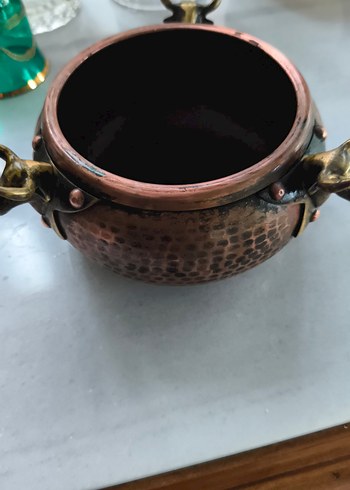 Kahverengi Bakır Vazo Boğa Figürlü antika - Görsel 2