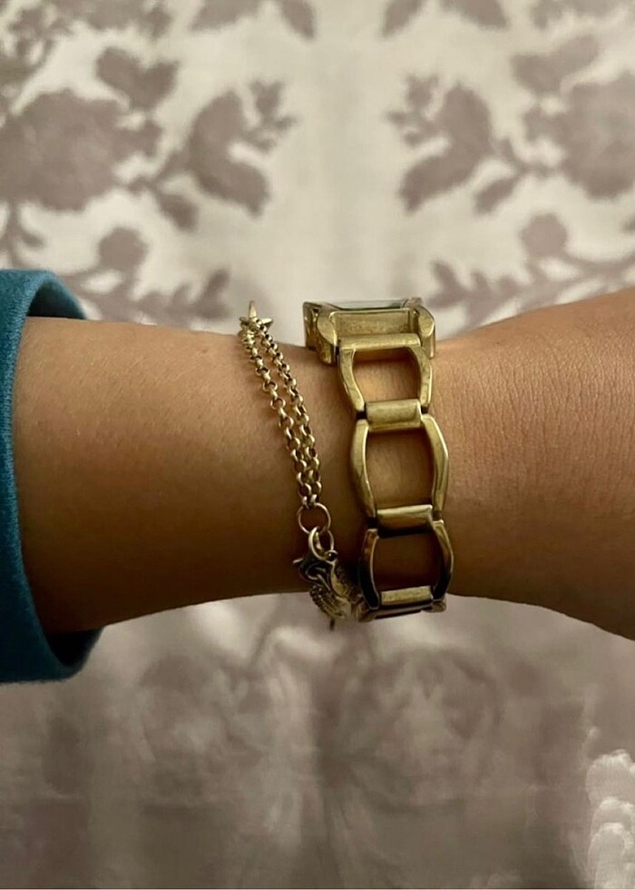 Continental İsviçre gold kadın kol saati - Görsel 3