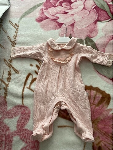 HelloBaby Kız bebek yenidoğan
