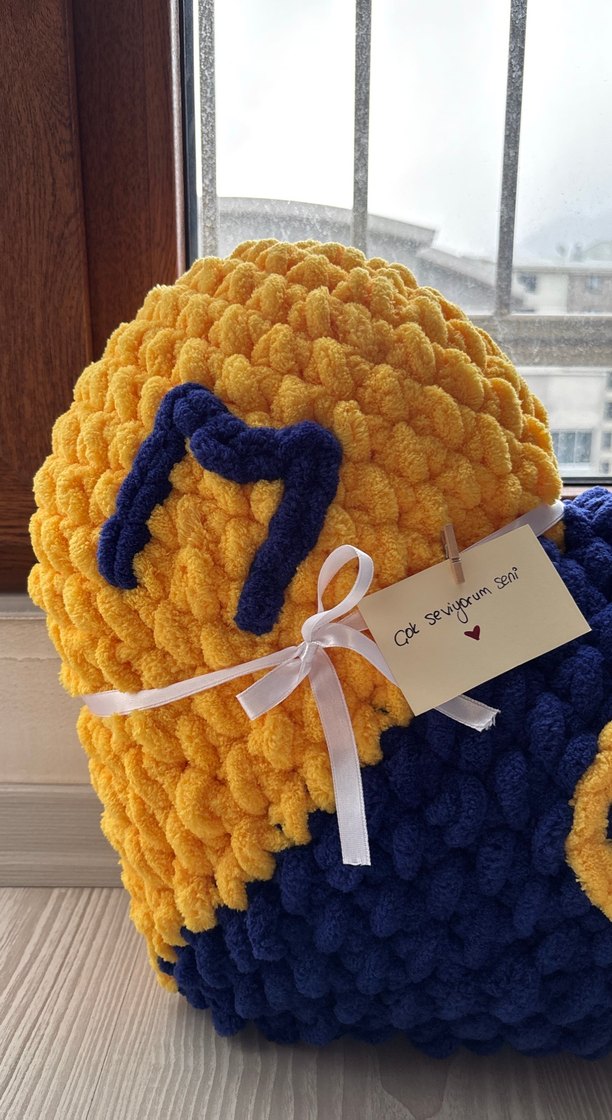 Fenerbahçe Büyük Boy Kalp Yastık - Görsel 2