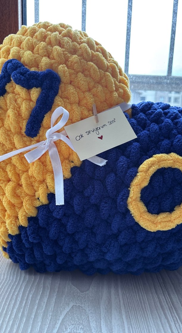 Fenerbahçe Büyük Boy Kalp Yastık - Görsel 4