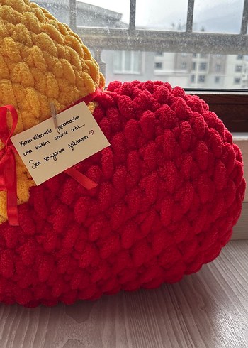 Galatasaray Büyük Boy Kalp Yastık - Görsel 3