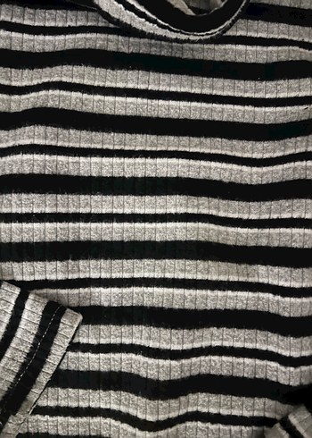 Çizgili Boğazlı Kadın Kazak - Görsel 3