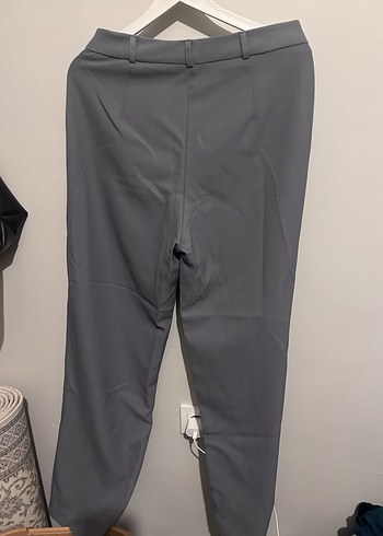 Gri Kadın Kumaş Pantolon, Normal Boy, Regular Fit - Görsel 3