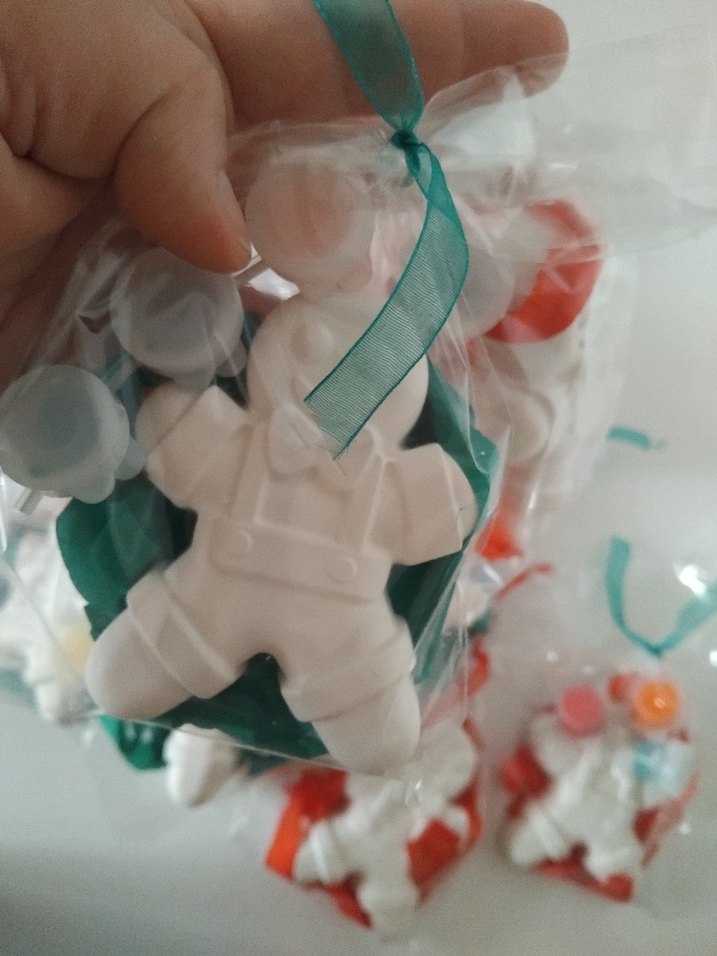 kurabiye adam .renkli Boyanabilir Seramik Figür Seti - Görsel 3