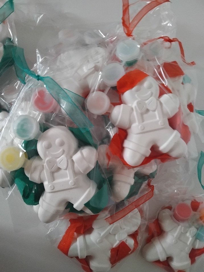 Renkli Boyanabilir Figür Oyuncakları - Görsel 3