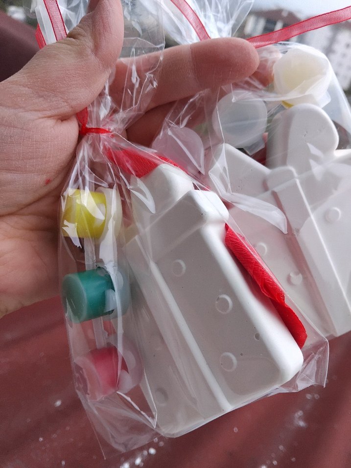 Renkli Düğmeli Beyaz Bebek Biberonu - Görsel 2