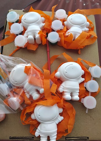 Renkli Astronot Figürlü Boyama Seti - Görsel 2