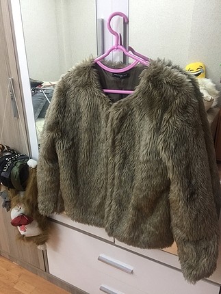 Az kullanılmış peluş ceket