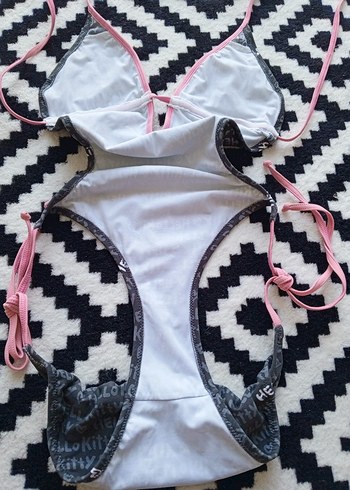 Hello Kitty Kom Desenli Gri Strappy Monokini - Görsel 6