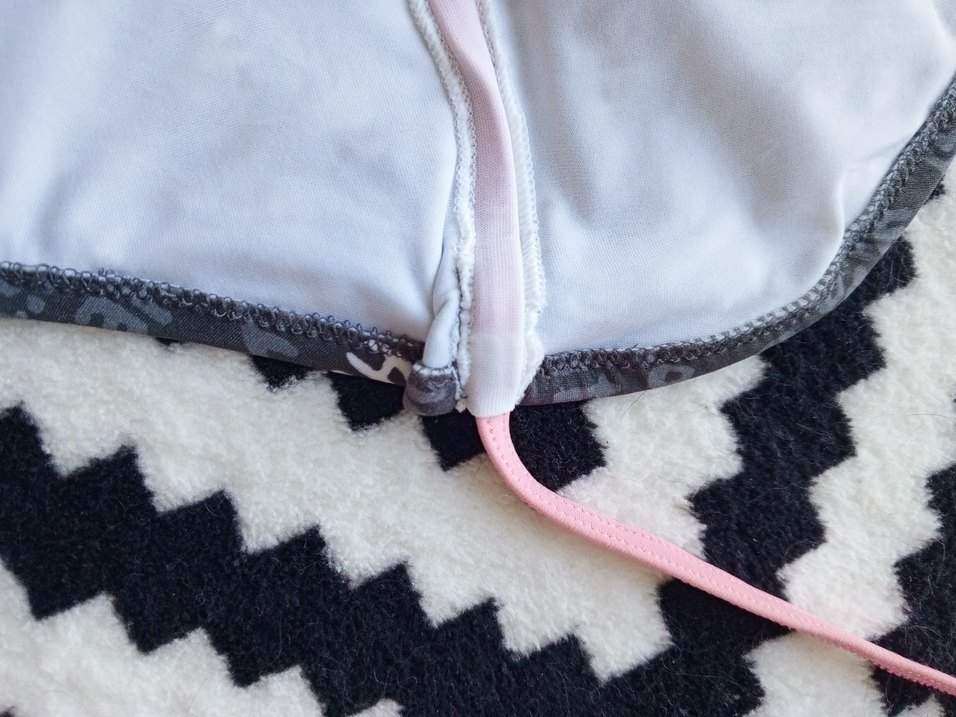 Hello Kitty Kom Desenli Gri Strappy Monokini - Görsel 5