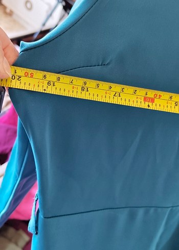 Önden düğmeli pamuklu saten elbise - Görsel 2