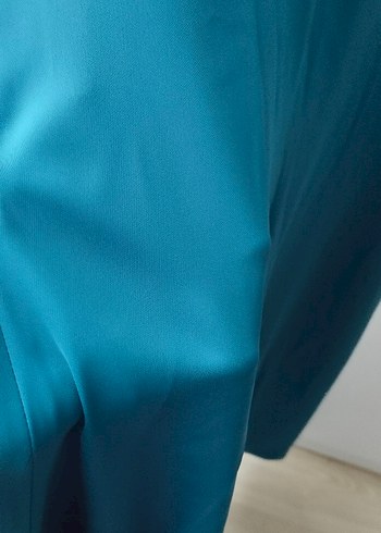 Önden düğmeli pamuklu saten elbise - Görsel 7