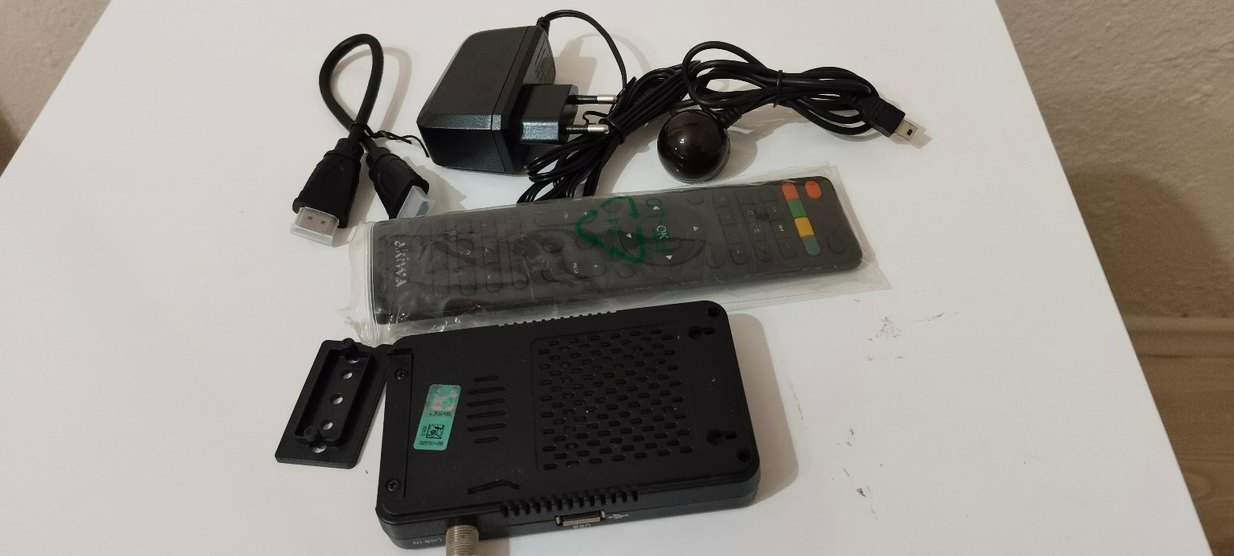 Akiwa AKW-2025 Uydu Alıcısı - Görsel 4