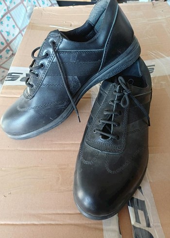41 beden Siyah Erkek Bağcıklı İş Ayakkabısı - Görsel 4