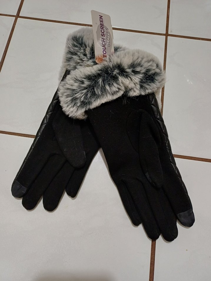 Yeni sıfır ürün M eldiven Kürk Gri Deri siyah Kadın Eldiveni - Görsel 2