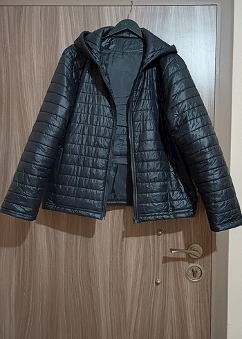 Siyah Kapüşonlu Kadın Günlük Mont - Görsel 9