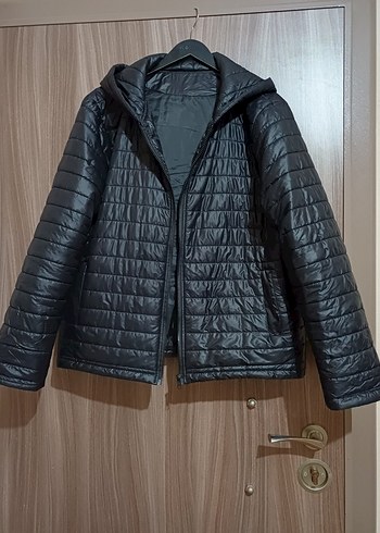 Siyah Kapüşonlu Kadın Günlük Mont - Görsel 4