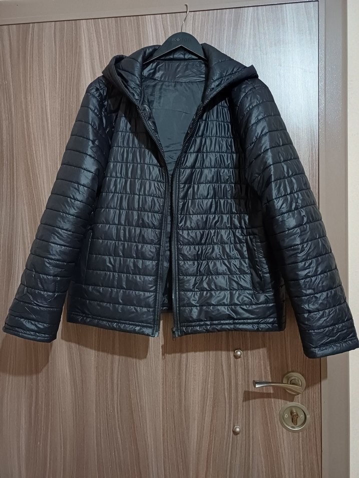 Siyah Kapüşonlu Kadın Günlük Mont - Görsel 5