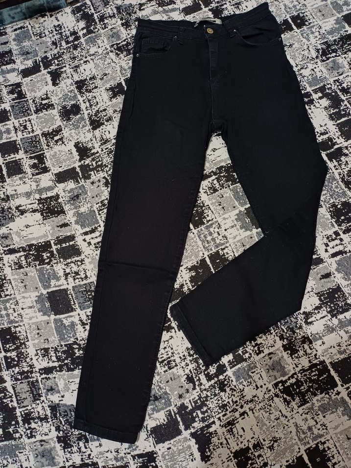 Siyah 
 Kadın Denim Siyah kot Pantolon - Görsel 2