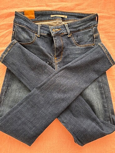 Zara jean