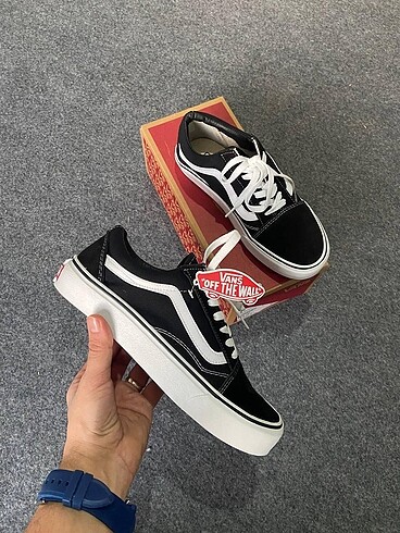 Vans ithal